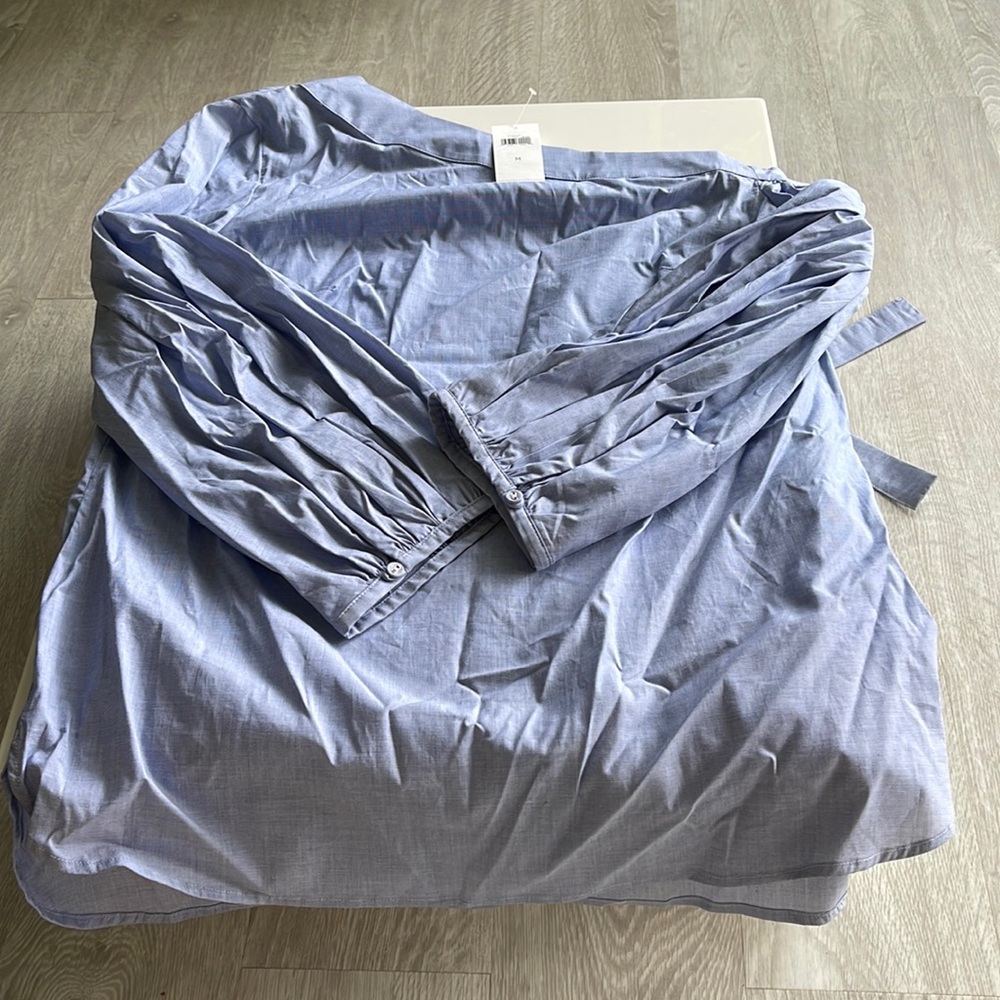 New Banana Republic Oxford Blue 1 shoulder Tunic Blouse. M